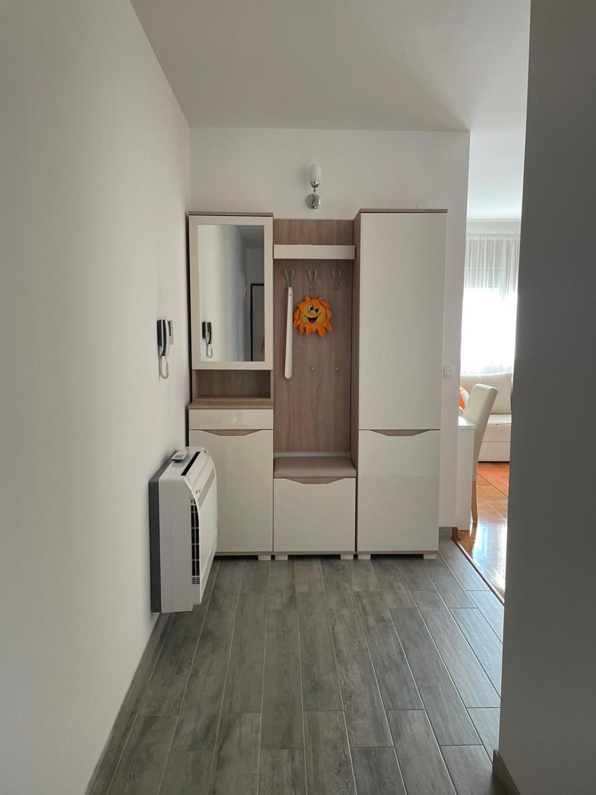 Apartment Sunshine โมสตาร์ ภายนอก รูปภาพ