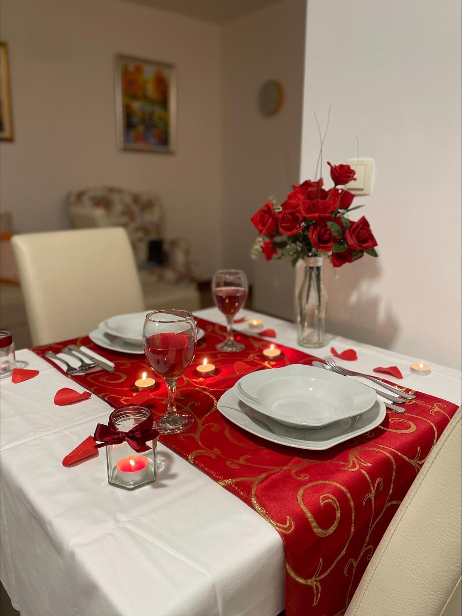 Apartment Sunshine โมสตาร์ ภายนอก รูปภาพ