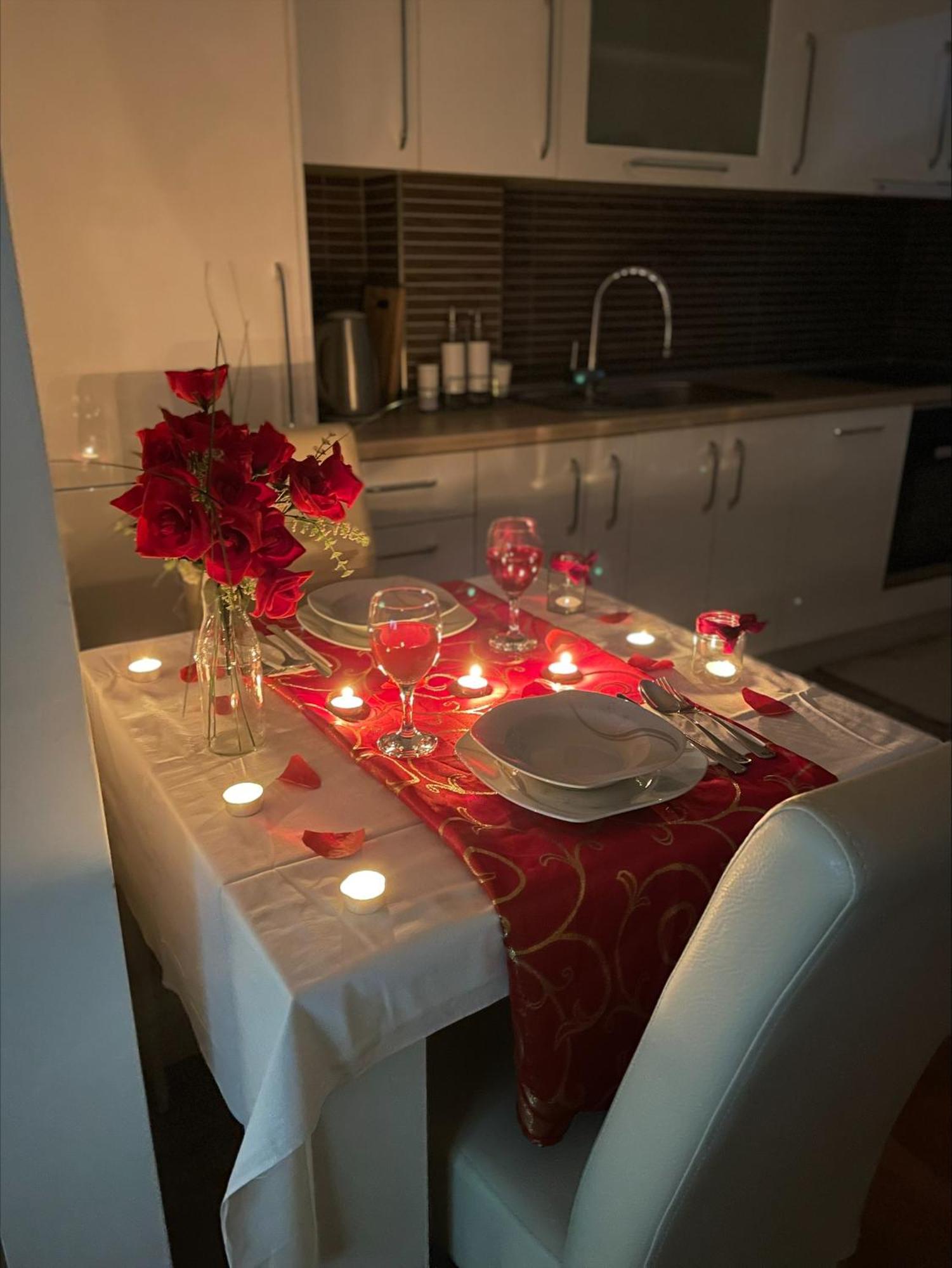 Apartment Sunshine โมสตาร์ ภายนอก รูปภาพ