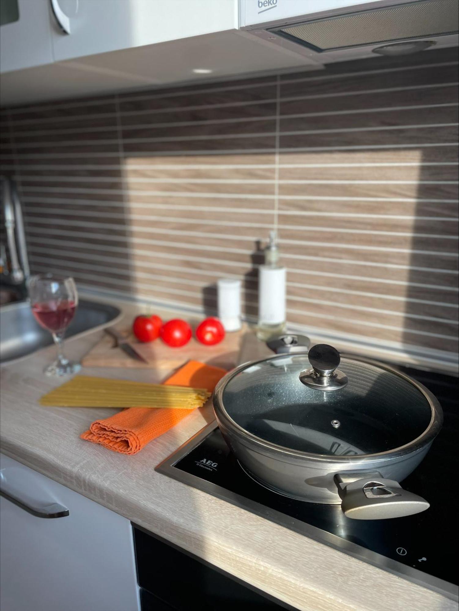 Apartment Sunshine โมสตาร์ ภายนอก รูปภาพ