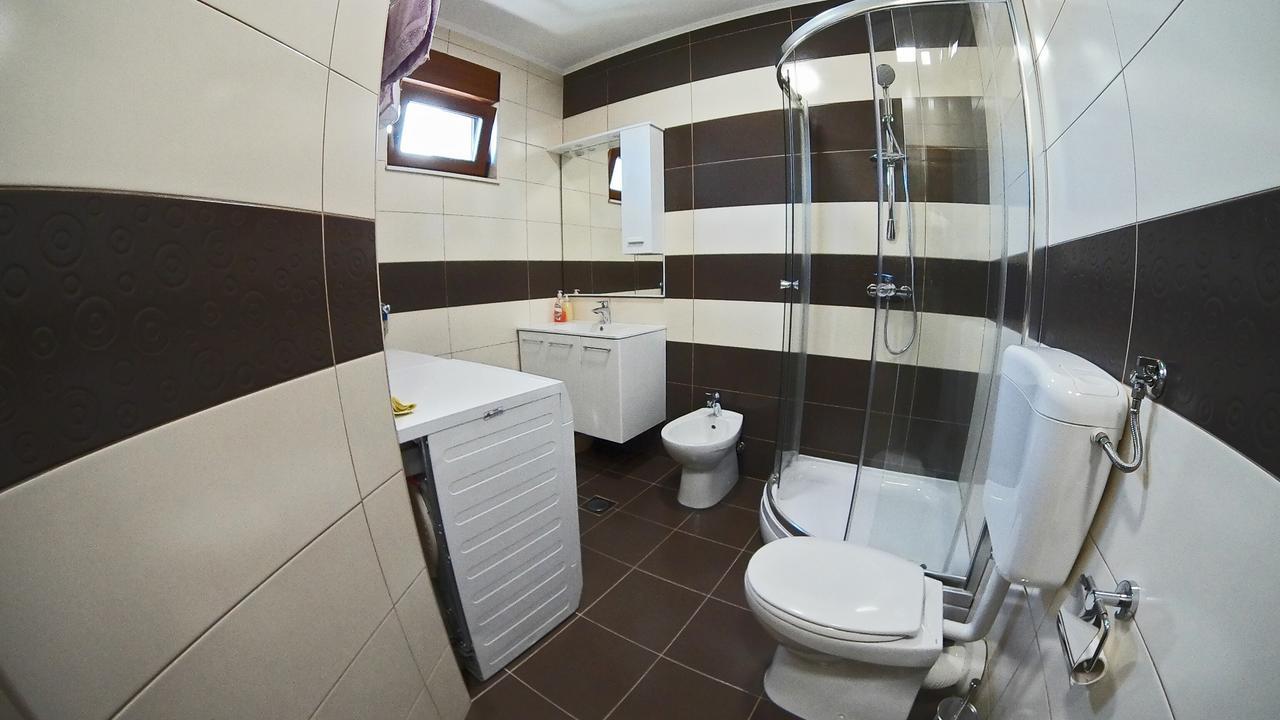 Apartment Sunshine โมสตาร์ ภายนอก รูปภาพ